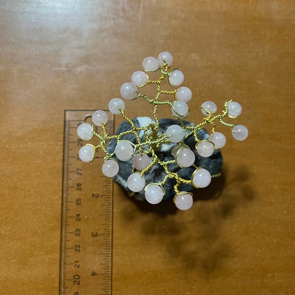 Handmade Gemstone Tree 💛HP💛 - Picture 9 of 14